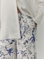 Blanc/Bleu Imprimé animal - Pantalons larges en satin - Image 4 de 7