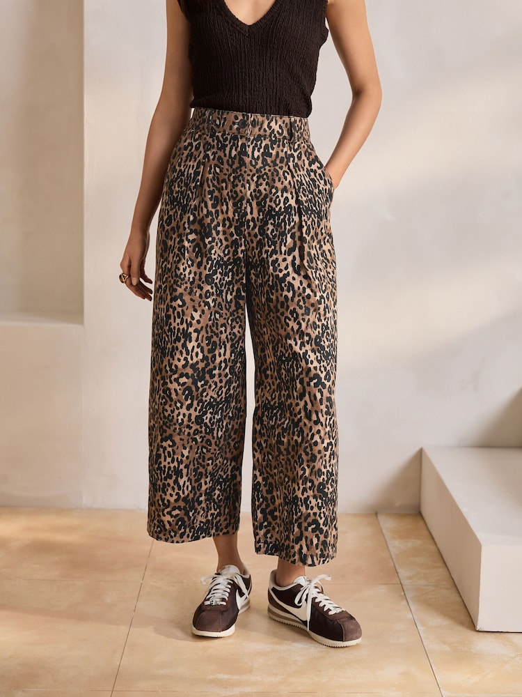 Leopard Print Elasticated Waist Barrel Leg Trousers - Image 2 of 5