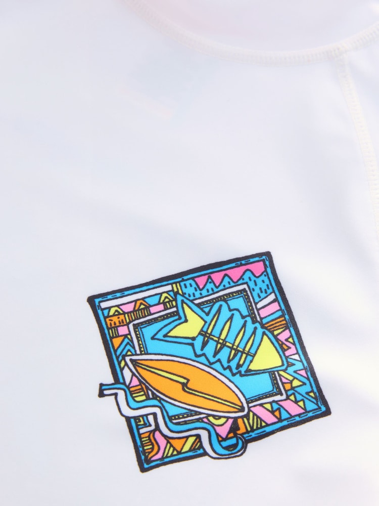 White/Green Short Sleeve Rash Vest (1.5-16yrs) - Image 3 of 4