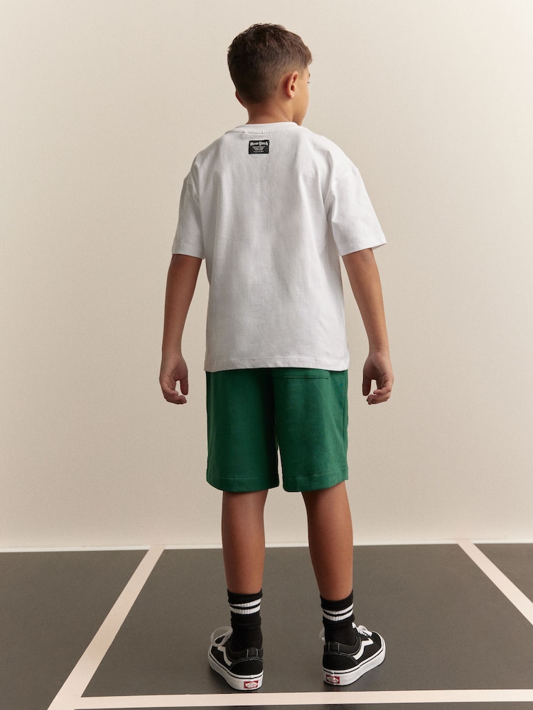 Skate of Mind, Weiß/Grün - T-Shirt und Shorts im Set in Relaxed Fit (3–16 J.) - Bild 2 von 4 Skate of Mind, Weiß/Grün - T-Shirt und Shorts im Set in Relaxed Fit (3–16 J.) - Bild 2 von 4