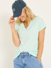 Verde menta - Camiseta con cuello de pico de algodón orgánico 100% de FatFace - Imagen 1 de 5