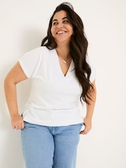Blanco - Camiseta con cuello de pico de algodón orgánico 100% de FatFace - Imagen 7 de 10