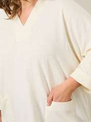 FatFace Mia V-Neck T-Shirt - Imagen 9 de 10