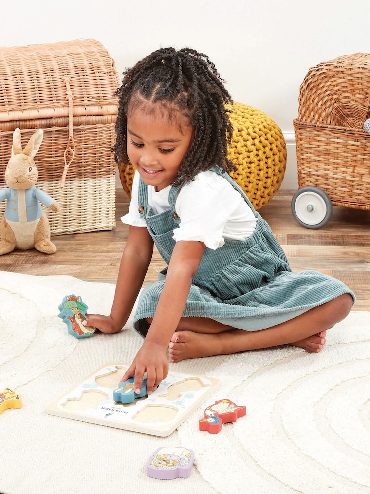 Peter Rabbit Shape Puzzle - Image 2 of 5
