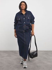 Simply Be Indigo Contrast Stitch Boxy Denim Jacket - Imagen 3 de 4