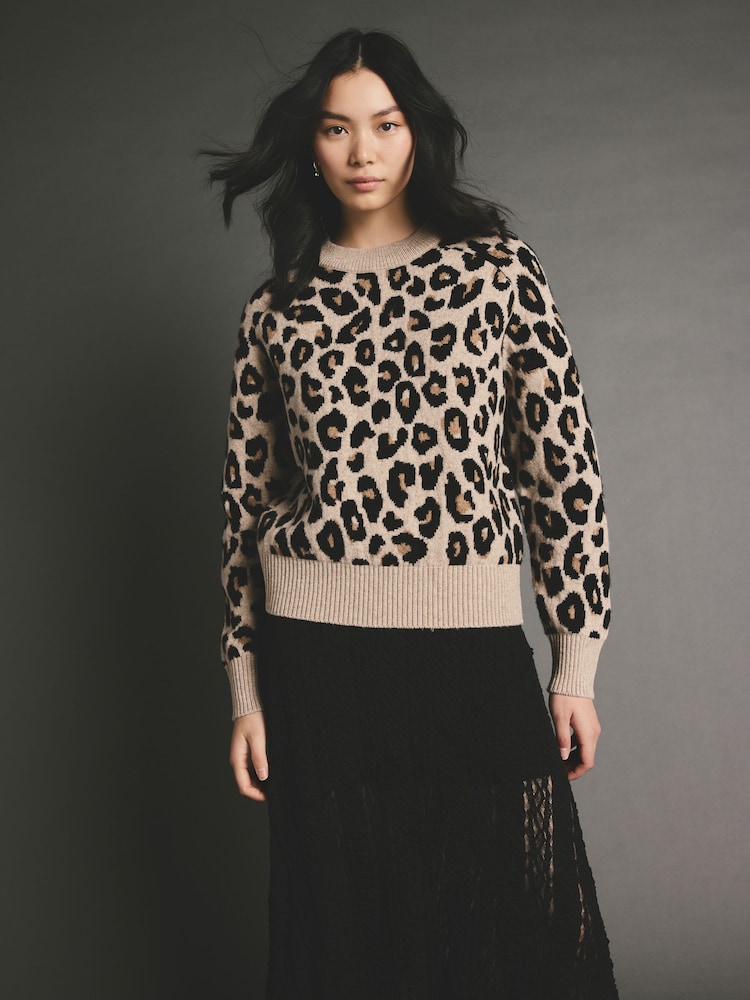 Animal-Leopardenprint - Premium Pullover aus 100 % Lammwolle mit Strickmuster und Rundhalsausschnitt - Bild 2 von 7 Animal-Leopardenprint - Premium Pullover aus 100 % Lammwolle mit Strickmuster und Rundhalsausschnitt - Bild 2 von 7