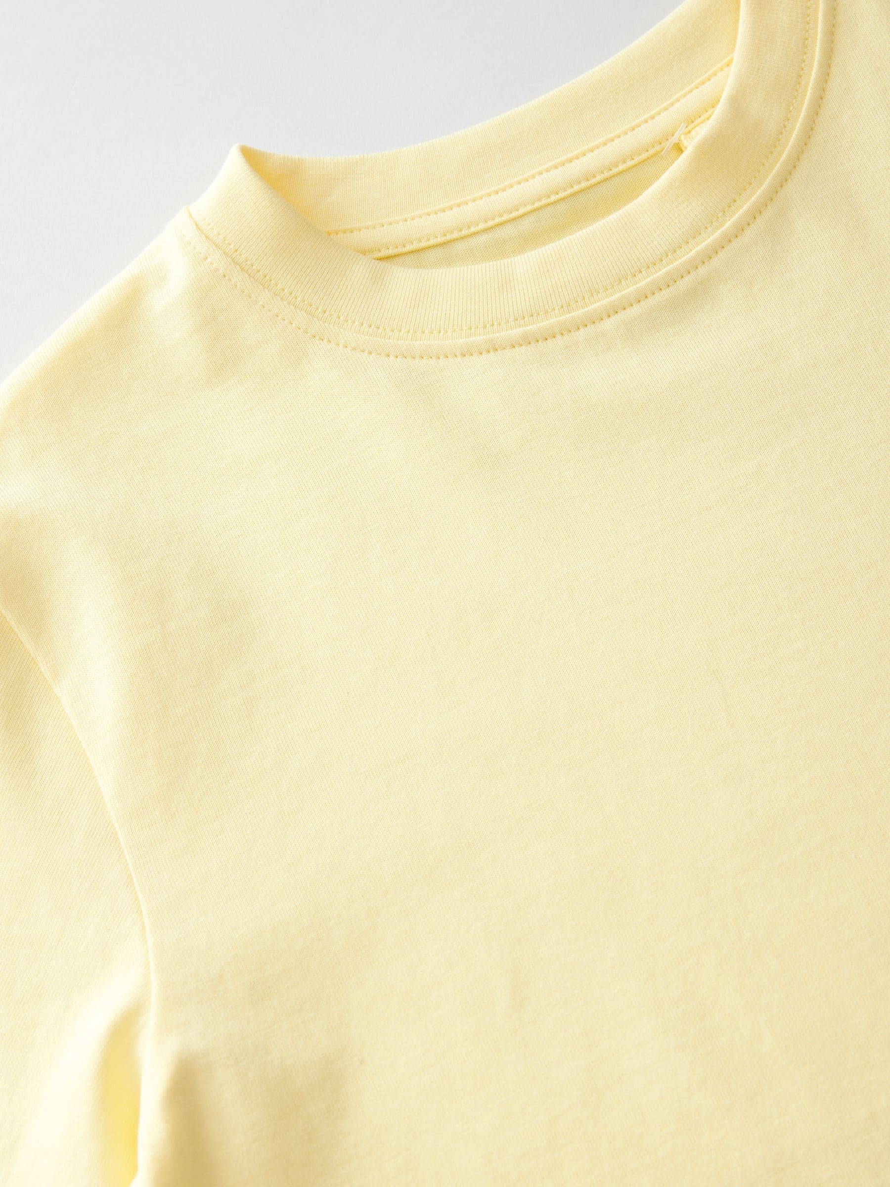 ★WAIKEI★ Maltese Crew Short Sleeve T-Shirt Light Yellow YK MUSINSA | WAI KEI Maltese Crew Short Sleeve T-shirt Melange