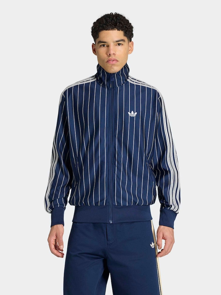 رداء علوي رياضي مزيّن بخطوط رفيعة Firebird من adidas Originals - صورة 1 من 6