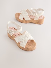 Bordado blanco - Sandalias con cuña de corcho - Imagen 1 de 5
