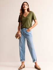 Boden Green Regular V-Neck Slub 100% Cotton T-Shirt - Image 4 of 5