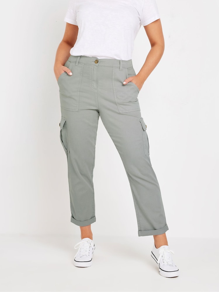 Pantalones cargo petite de M&Co - Imagen 1 de 5 Pantalones cargo petite de M&Co - Imagen 1 de 5