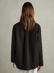 Reiss Chocolate Amelie Patch Pocket Twill Overshirt - Image 5 of 6