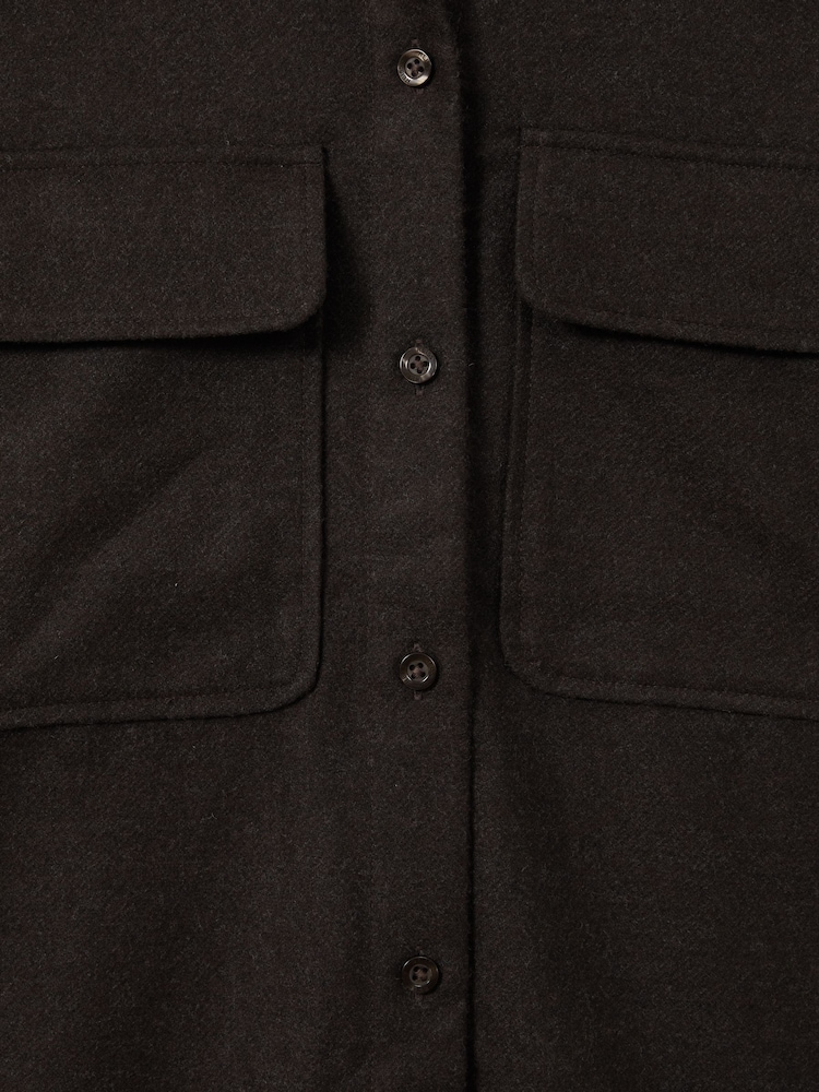 Reiss Chocolate Amelie Patch Pocket Twill Overshirt - Image 6 of 6
