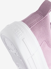 Converse Pink Junior Chuck Taylor Cruise Ox Trainers - Image 6 of 8