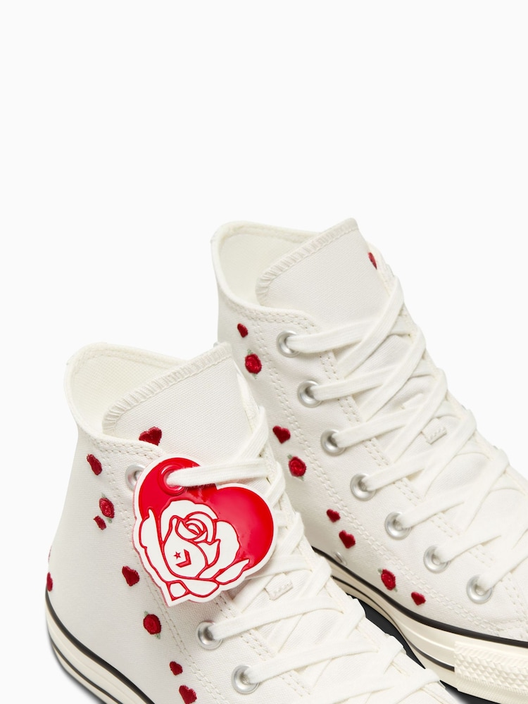 Converse White Chuck Taylor All Star Hearts High Trainers - Image 7 of 11