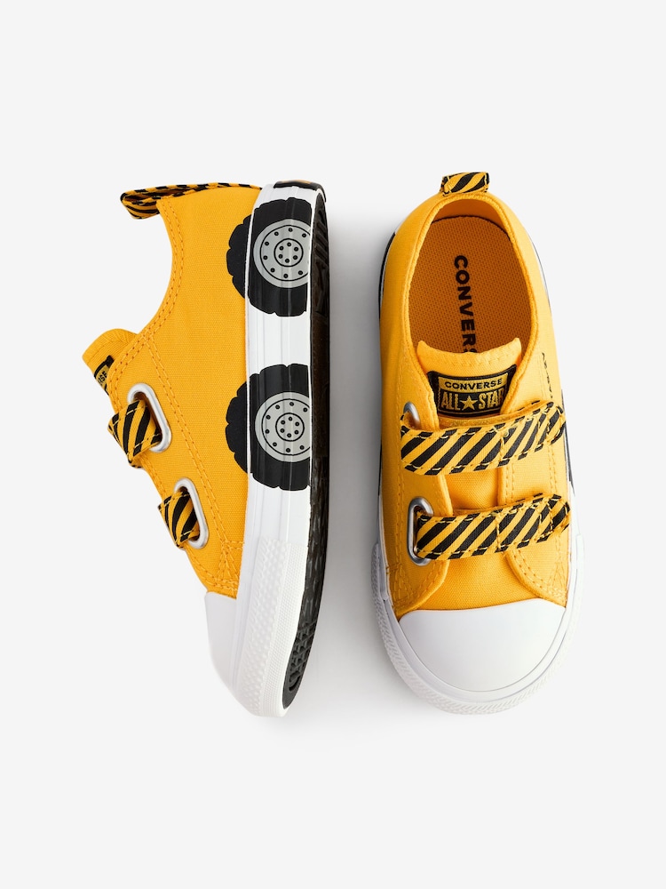 Converse Yellow Chuck Ox 2V Infant Trainers - Image 6 of 9