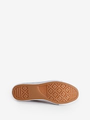 أصفر - حذاء رياضة متوسط الطول Malden Street من Converse - صورة 7 من 9