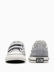 Converse Grey Infant Star Player 76 Easy On 2V Trainers - Image 4 of 8