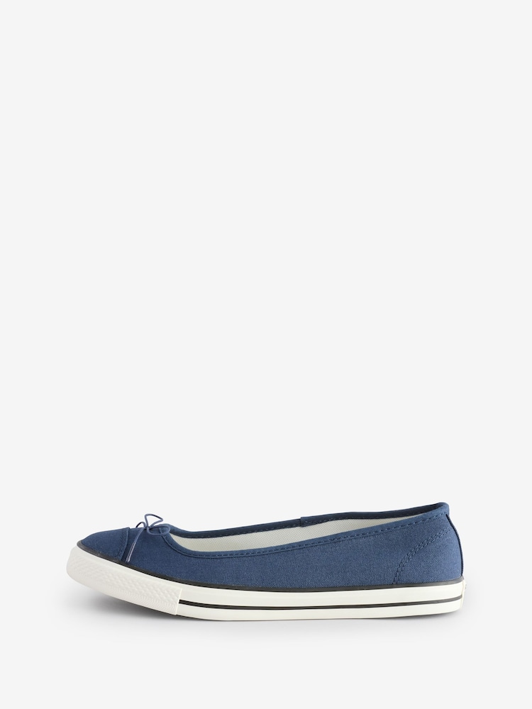 Converse Blue Chuck Taylor Trainers - Image 2 of 9