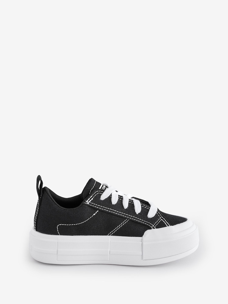 Converse Black Junior Chuck Taylor Cruise Ox Trainers - Image 1 of 9