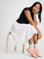 Converse Pink Run Star Low Trainers - Image 2 of 17