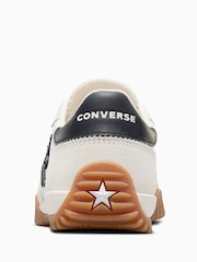 Converse Cream Run Star Low Trainers - Image 13 of 15