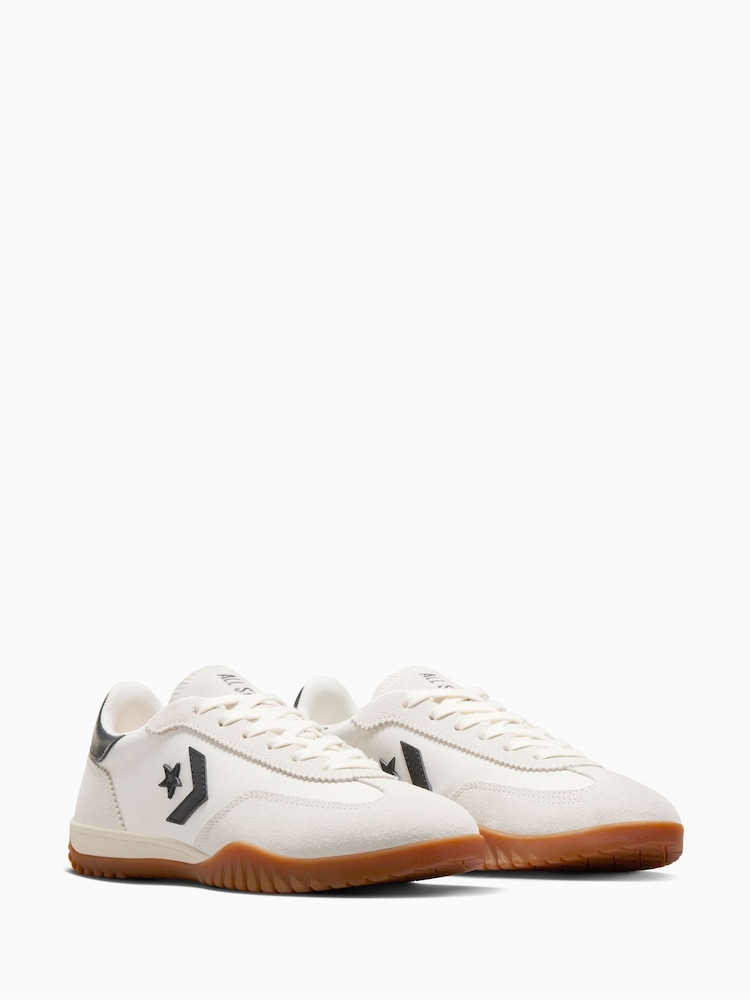 Converse Cream Run Star Low Trainers - Image 5 of 15