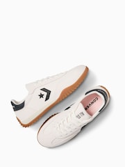 Converse Cream Run Star Low Trainers - Image 9 of 15