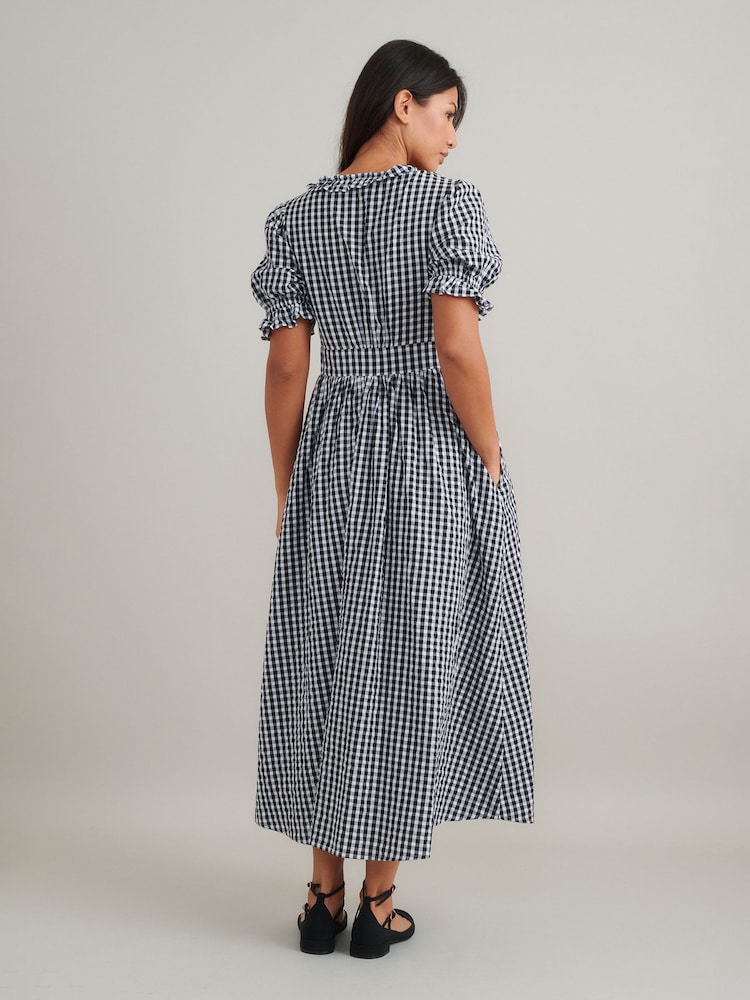 Nobodys Child Black Flossie Seersucker Gingham Midi Dress - Image 2 of 4