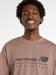 New Balance Mens Linear Heritage Graphic Print T-Shirt - Imagen 4 de 6
