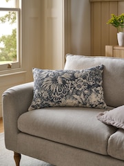 40 x 59cm Printed Floral Tapestry Cushion - صورة 1 من 5