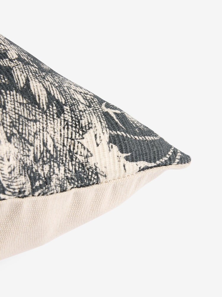 40 x 59cm Printed Floral Tapestry Cushion - صورة 5 من 5 40 x 59cm Printed Floral Tapestry Cushion - صورة 5 من 5
