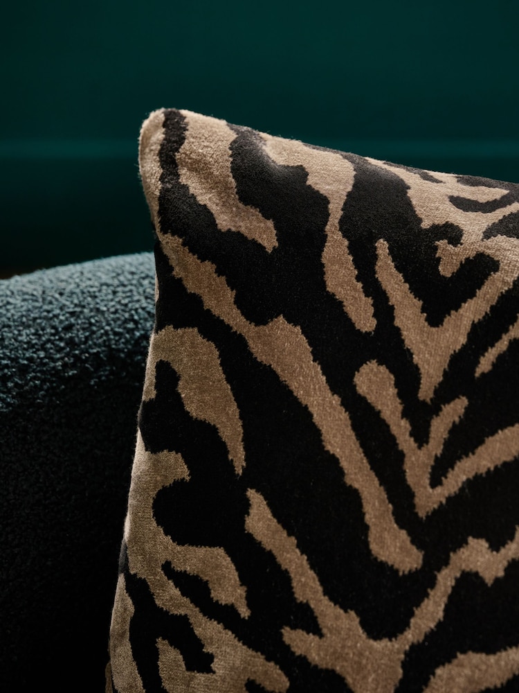 Black/Gold 43 x 43cm Cut Velvet Faux Tiger Cushion - Image 2 of 5