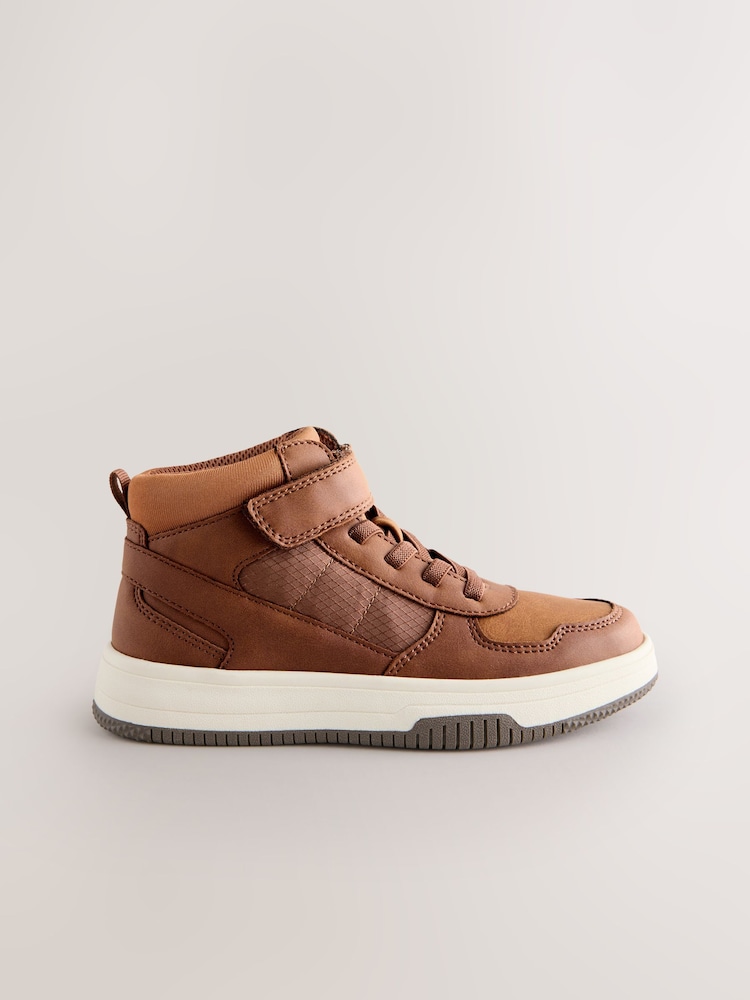 Hellbraun - Turnschuh mit hohem Schaft - Bild 2 von 5 Hellbraun - Turnschuh mit hohem Schaft - Bild 2 von 5