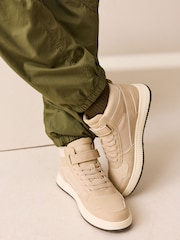 Neutrale Farbe - Turnschuh mit hohem Schaft - Bild 2 von 7