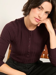 Chocolate marrom - Suéter Henley texturizado de malha FatFace - Imagem 4 de 5