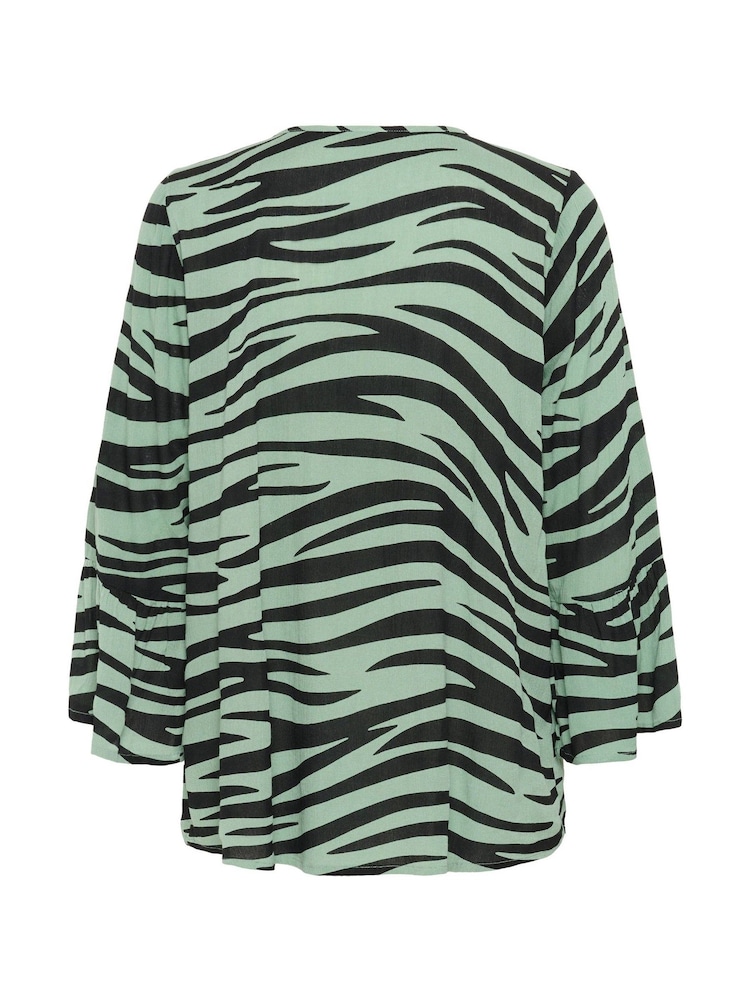 Kaffe KAlea 3/4 Sleeve Ruffle Printed Blouse - Image 5 of 5 Kaffe KAlea 3/4 Sleeve Ruffle Printed Blouse - Image 5 of 5