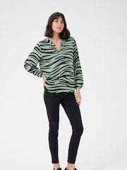 Kaffe KAjanne V-Notch Neck 3/4 Sleeve Blouse - Image 3 of 6