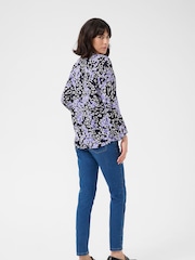 Kaffe KAjanne V-Notch Neck 3/4 Sleeve Blouse - Image 2 of 5