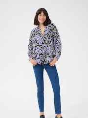 Kaffe KAjanne V-Notch Neck 3/4 Sleeve Blouse - Image 3 of 5