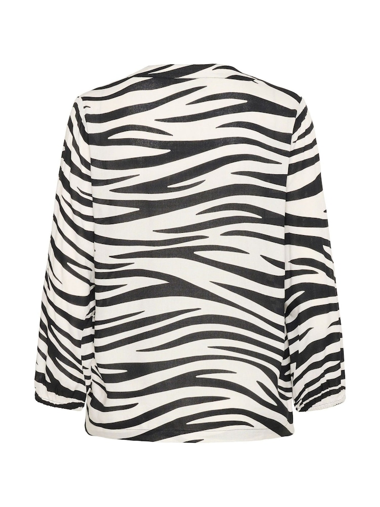 Kaffe KAjanne V-Notch Neck 3/4 Sleeve Blouse - Image 5 of 5