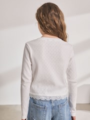Weiß - Langärmliges Rippentop mit Pointelle-Spitzenbesatz (3-16Jahre) - Bild 3 von 8