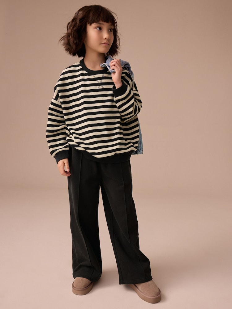 Monochrom - Gemütliches, geripptes Oversize-Sweatshirt (3 – 16 Jahre) - Bild 2 von 8