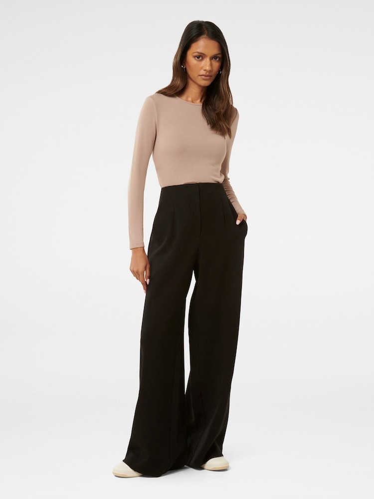 Forever New Black Freya Petite High Waist Wide Leg Trousers - Image 5 of 5