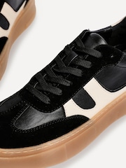 Черный - Linzi Kaia Lace Up Flatform Trainers - Image 4 of 5