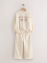 Slogan, natur - Sweatshirt und Jogginghose mit weitem Bein (3–16 J.) - Bild 8 von 11