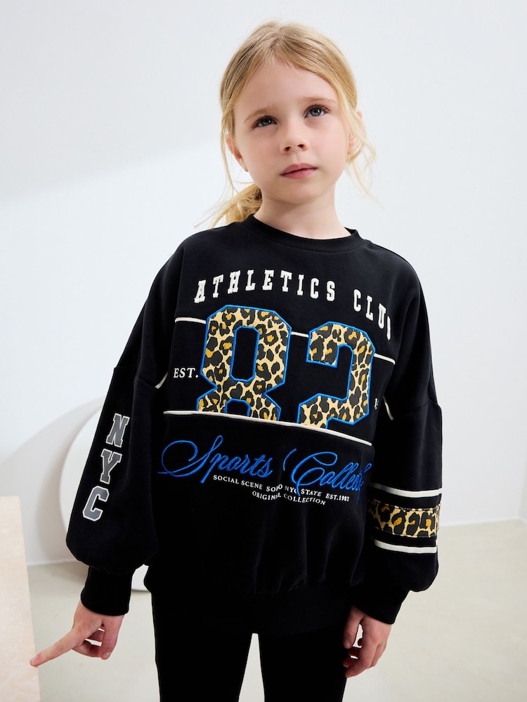 Schwarz mit Animal-Print - Sweatshirt mit Slogan (3–16 Jahre) - Bild 1 von 8