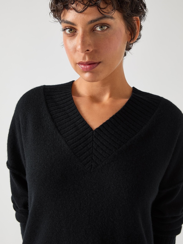 LK Bennett Black Cara Wide V-Neck Warm Long Sleeve Jumper - Image 4 of 4