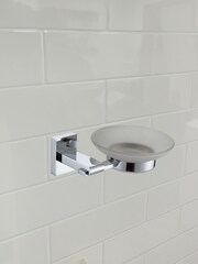 حزمة كاملة من 7 من وحدة إكسسوارات حمّام تُعلَّق على الحائط من Showerdrape - Image 6 of 6