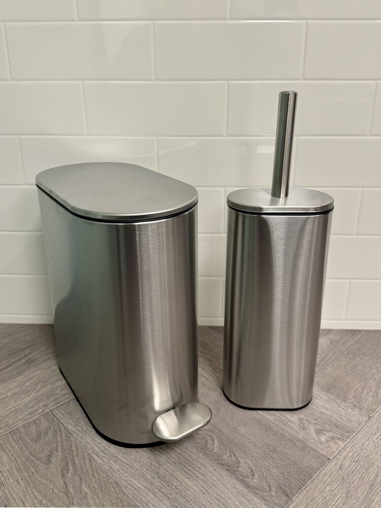 Showerdrape Silver Fortuna 5L Soft Close Bathroom Pedal Bin and Toile Set - Image 1 of 6